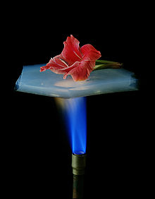 Aerogel (Wikipedia)